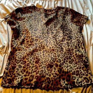 Gently used, EXPRESS - Olive & Black Animal Print Top 🖤